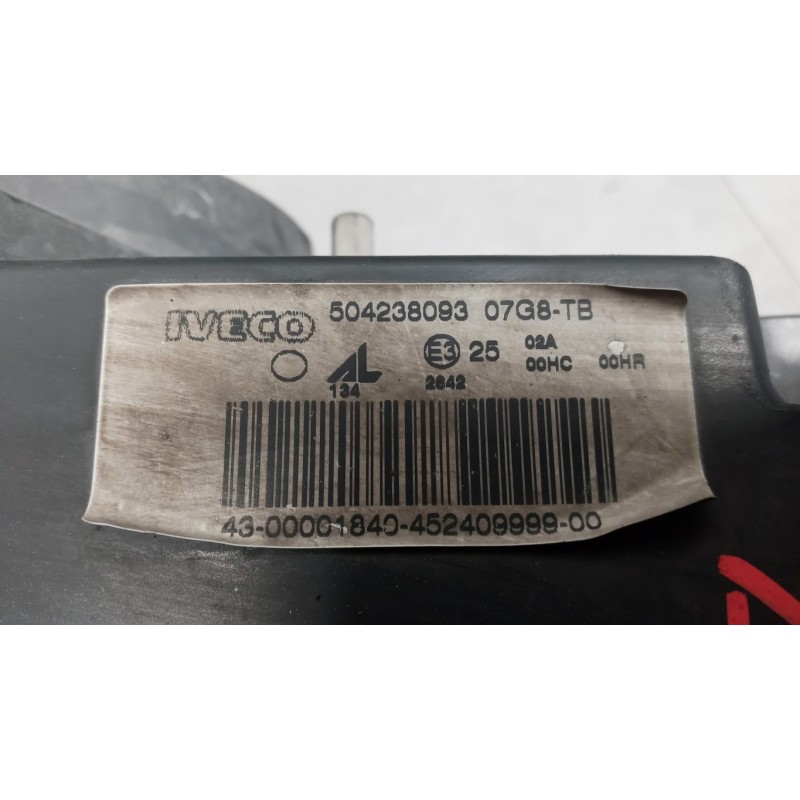 IVECO FARO ANTERIORE DESTRO IVECO Stralis 2007>2013 usato