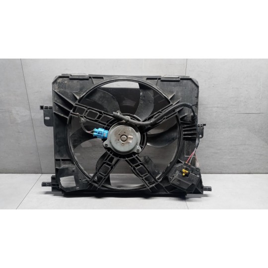 CONVOGLIATORE ELETTROVENTOLA RENAULT Twingo 2014>2019 usato