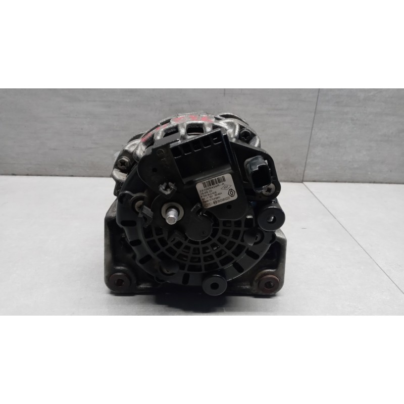 RENAULT ALTERNATORE RENAULT Twingo 2014>2019 usato