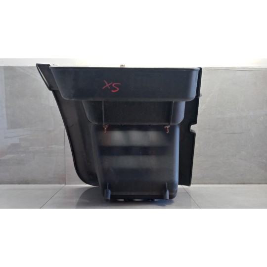 PEDANA SALITA A/SX IVECO Stralis 2013> usato