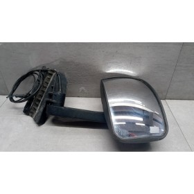 LOOK AT WHEEL MIRROR IVECO...