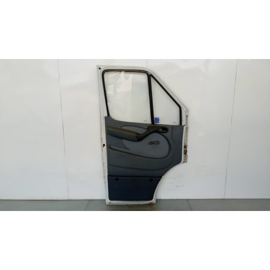 LEFT FRONT DOOR MERCEDES-BENZ van Sprinter 2001>2005 used