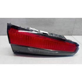 LEFT REAR LIGHT ON BACK...