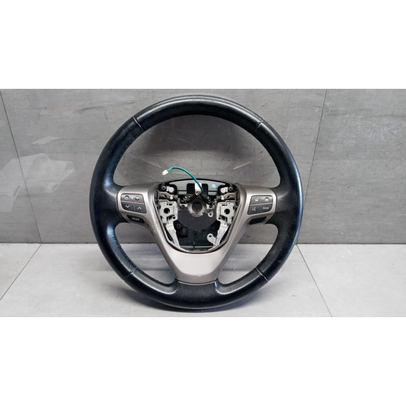 TOYOTA VOLANTE TOYOTA Avensis 2009> usato