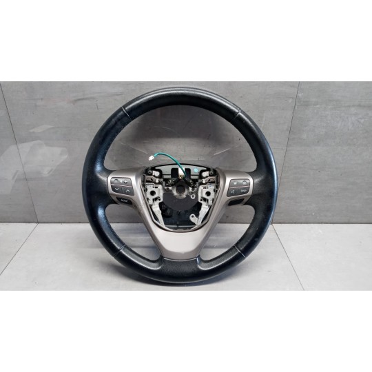 VOLANTE TOYOTA Avensis 2009> usato