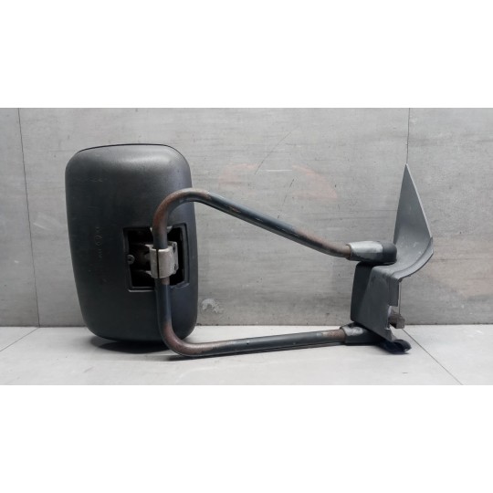 REARVIEW RIGHT  MERCEDES-BENZ van Sprinter 2001>2005 used