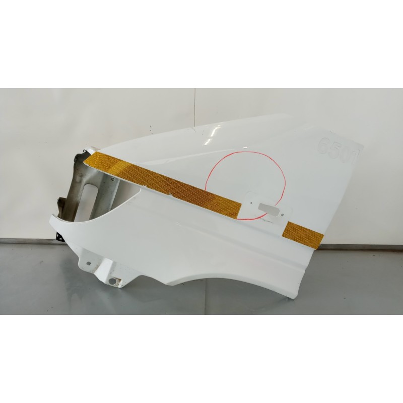 MERCEDES-BENZ van LEFT FRONT MUDGUARD  MERCEDES-BENZ van Sprinter 2001>2005 used
