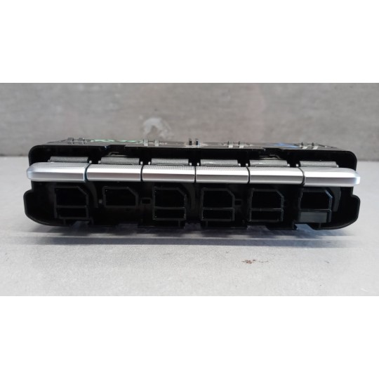 INTERRUTTORI E PULSANTI ABITACOLO DR Dr6.0 2022> usato