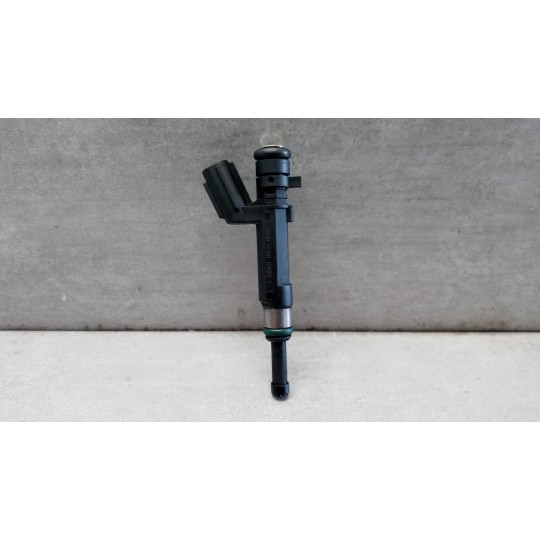 INJECTORS  NISSAN Juke 2010>2014 used