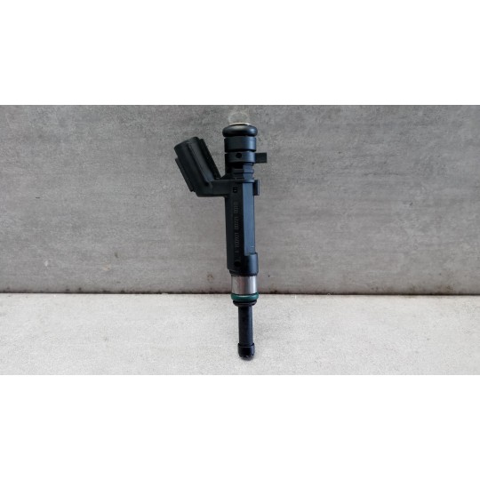 INJECTORS  NISSAN Juke 2010>2014 used