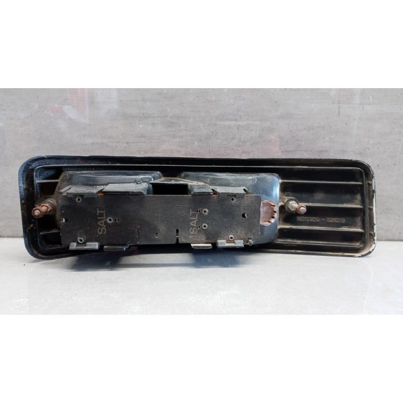 FIAT FARO POSTERIORE ESTERNO DESTRO FIAT 127 1971>1987 usato