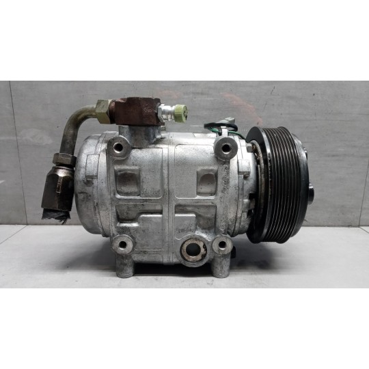 COMPRESSORE ARIA CONDIZIONATA MENARINI BUS usato