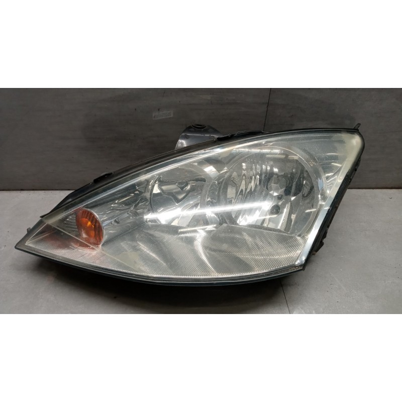 FORD FARO ANTERIORE SINISTRO FORD Focus 2001>2005 usato