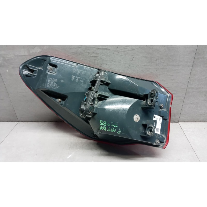 BMW RIGHT REAR LED LIGHT  BMW Serie X1 (F48) 2015>2019 used