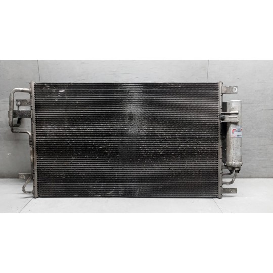 RADIATORE CLIMATIZZATORE HYUNDAI Tucson 2004>2009 usato