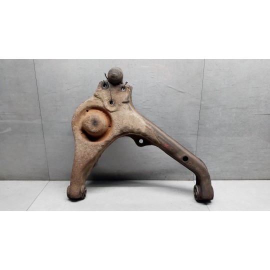 BRACCIO OSCILLANTE ANTERIORE INFERIORE SINISTRO SUZUKI Vitara 1997> 1998 usato