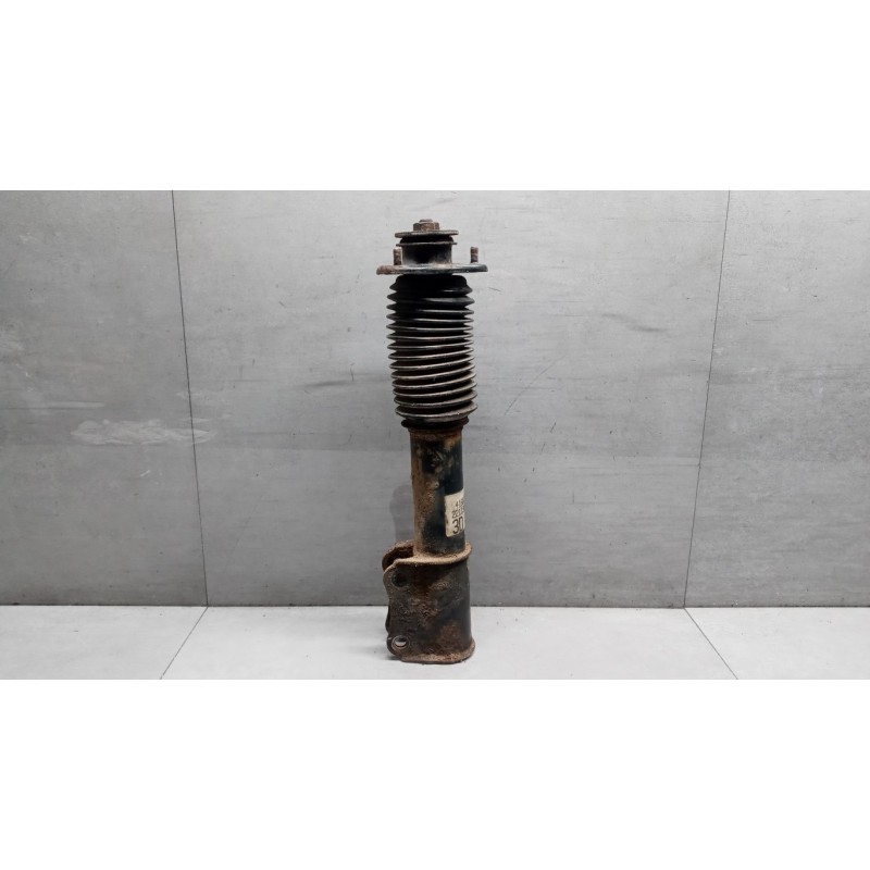 SUZUKI LEFT FRONT SCHOCK ASSORBER SUZUKI Vitara 1997> 1998 used