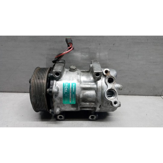 AIR CONDITIONER COMPRESSOR SCANIA Serie R 2005> used