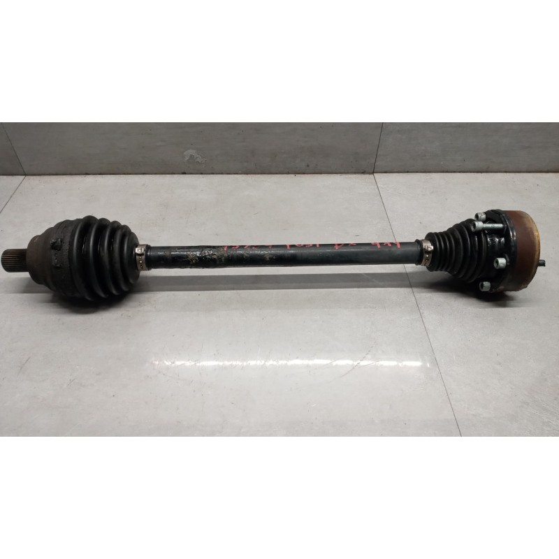 VOLKSWAGEN SEMIASSE POSTERIORE DESTRO VOLKSWAGEN Golf 5 2003>2008 usato