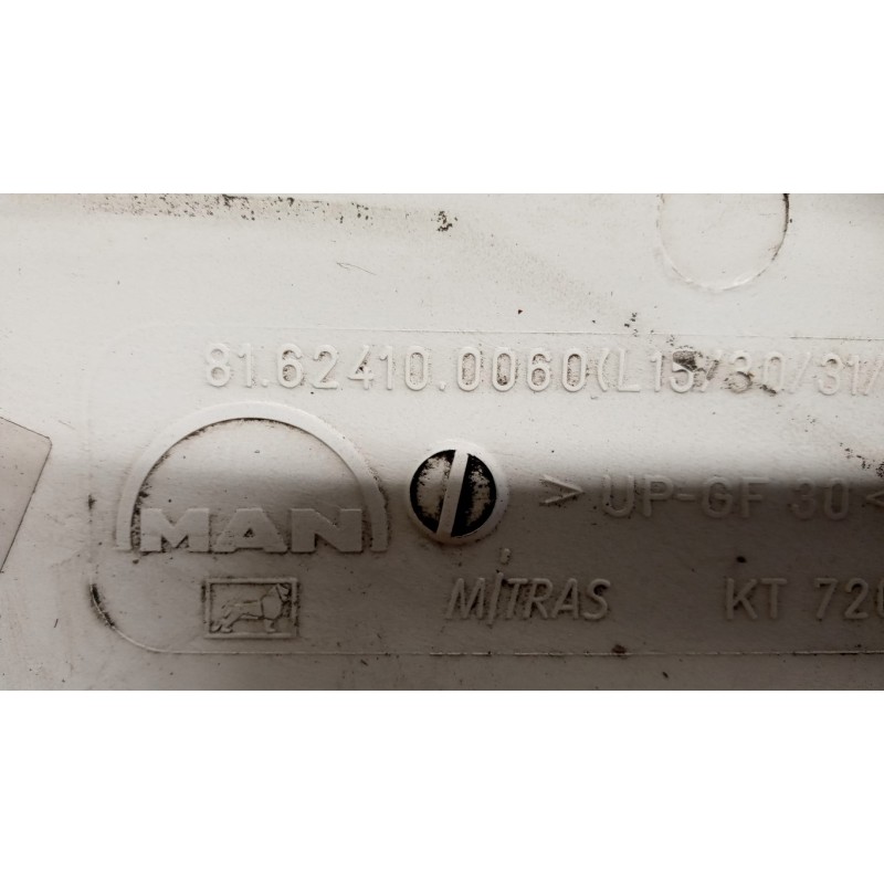 MAN PLASTICHE ESTERNE VARIE MAN TG-A 2000>2007 usato