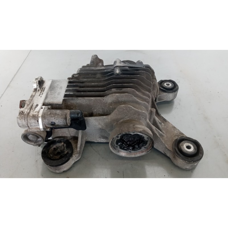 VOLKSWAGEN GRUPPO DIFFERENZIALE POSTERIORE VOLKSWAGEN Golf 5 2003>2008 usato