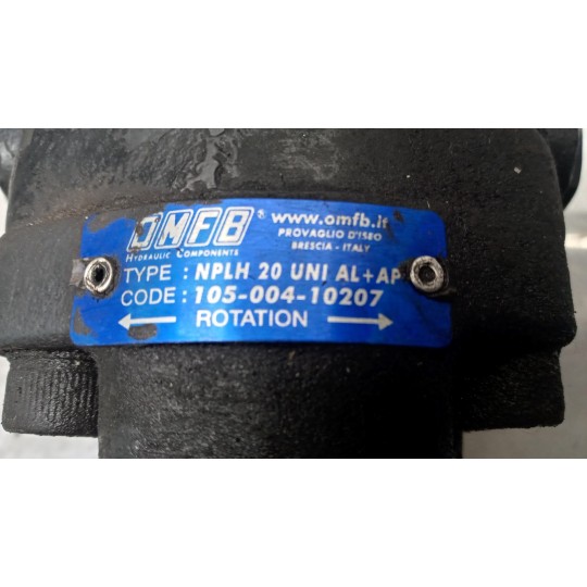 HYDRAULIC PUMP  ISUZU NQR used