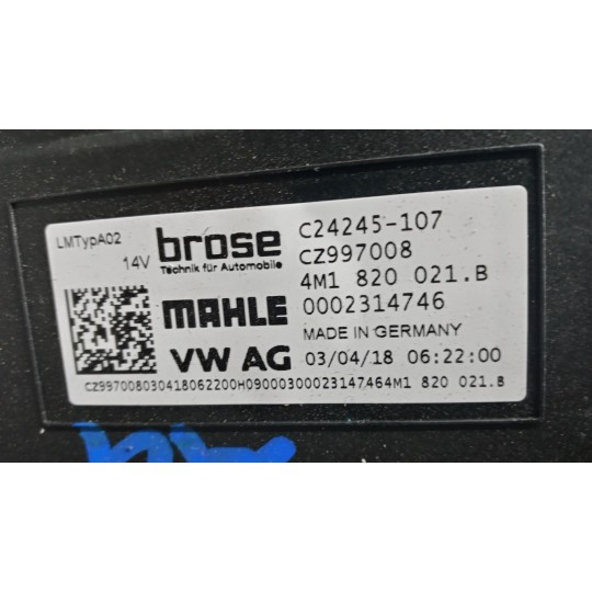 MOTORINO VENTILAZIONE INTERNA AUDI A4 Rs4 2017>2019 usato