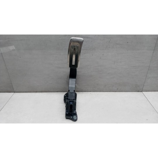 ELETRONIC THROTTLE PEDAL  AUDI A4 Rs4 2017>2019 used