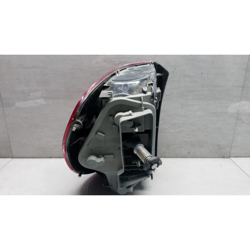 VOLKSWAGEN FARO POSTERIORE ESTERNO DESTRO VOLKSWAGEN Fox 2005>2011 usato