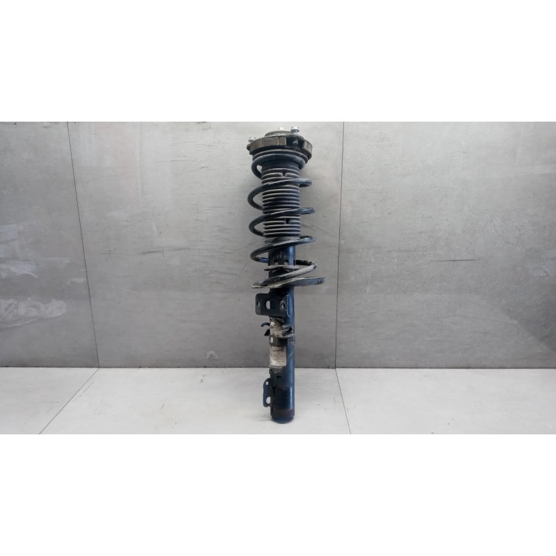 VOLKSWAGEN LEFT FRONT SCHOCK ASSORBER VOLKSWAGEN Fox 2005>2011 used