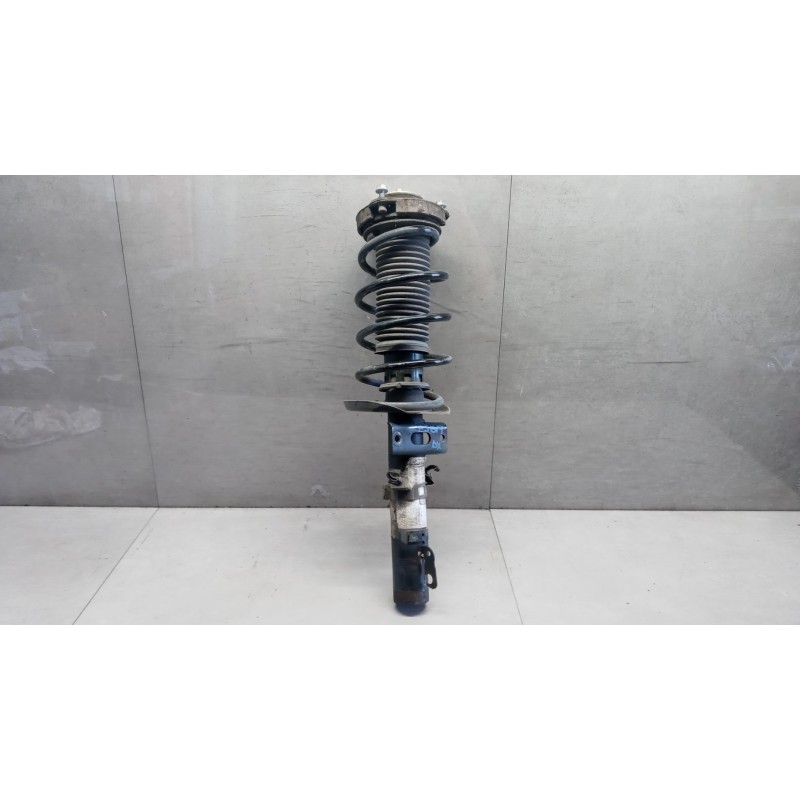 VOLKSWAGEN RIGHT FRONT SHOCK ASSORBER VOLKSWAGEN Fox 2005>2011 used