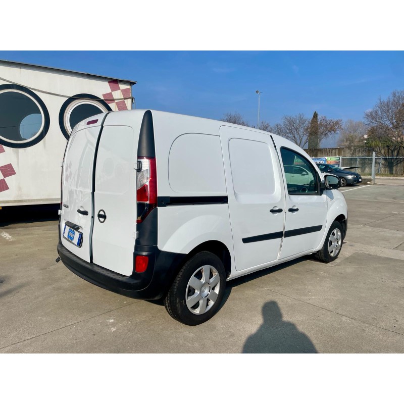 NISSAN Van NISSAN Van NISSAN NV250