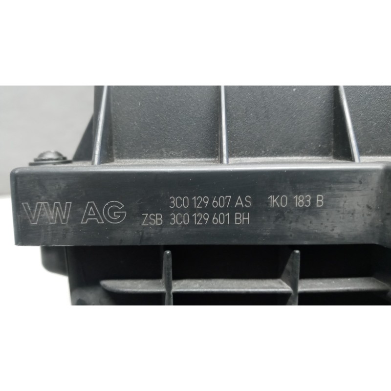 AUDI SCATOLA FILTRO AUDI A3 cabrio 2008>2012 usato