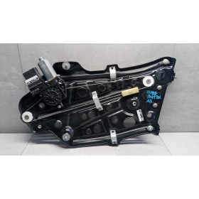 ALZA VETRI POSTERIORI...