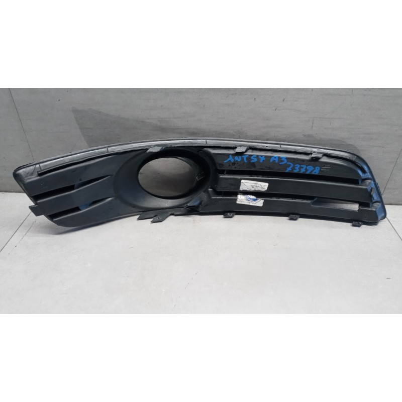 AUDI GRIGLIA PARAURTI ANT.SX AUDI A3 cabrio 2008>2012 usato