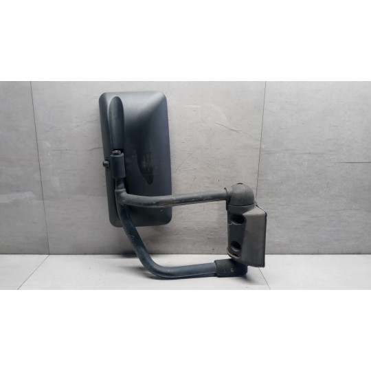 RETROVISORE DESTRO MITSUBISHI Canter usato