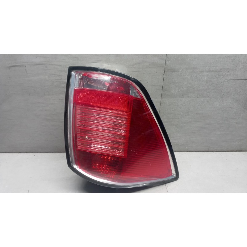 OPEL FARO POSTERIORE ESTERNO SINISTRO OPEL Astra H 2004>2007 usato