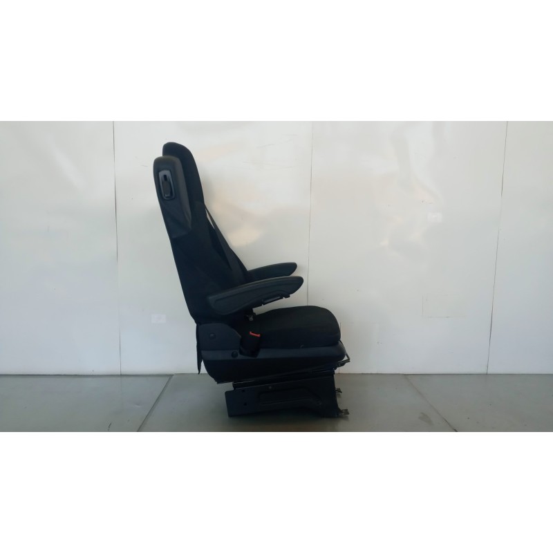 MERCEDES-BENZ truck SEDILI ANTERIORI MERCEDES-BENZ truck Actros euro 6 2014>2021 usato
