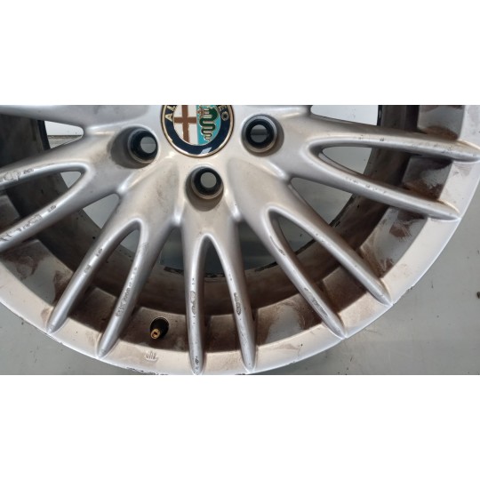 KIT 4 CERCHI IN LEGA ALFA ROMEO 159 2008>2011 usato