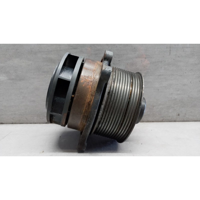 IVECO POMPA ACQUA IVECO Stralis 2013> usato