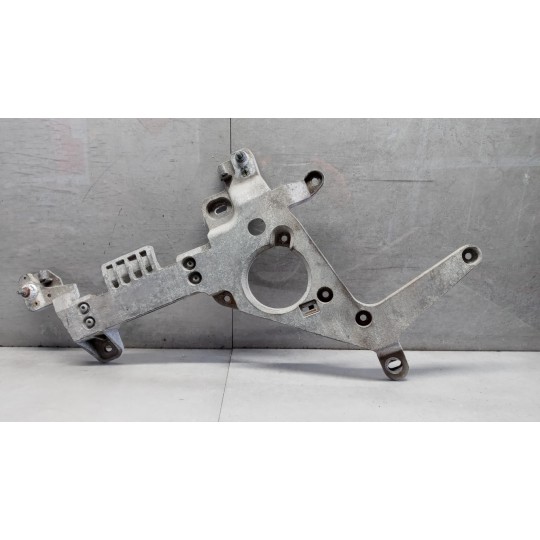 SUPPORTO PEDANA SX MERCEDES-BENZ truck Actros euro 6 2014>2021 usato