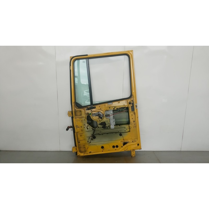 DAF PORTA ANTERIORE DESTRA DAF XF105 usato