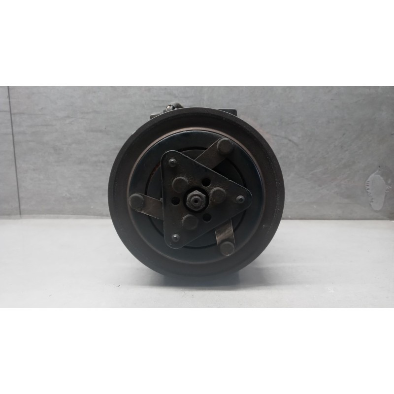 DAF COMPRESSORE ARIA CONDIZIONATA DAF XF105 usato