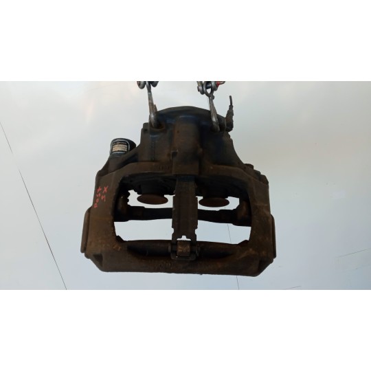 PINZA POSTERIORE SINISTRA DAF XF105 usato