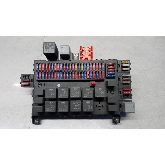 SCATOLA FUSIBILI DAF XF105 usato