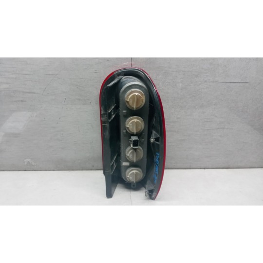 FARO POSTERIORE ESTERNO SINISTRO JEEP Cherokee 2001>2005 usato