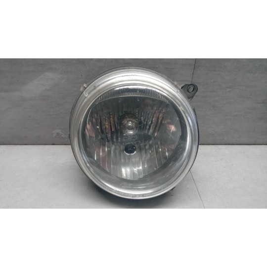 RIGHT HEADLIGHT JEEP Cherokee 2001>2005 used
