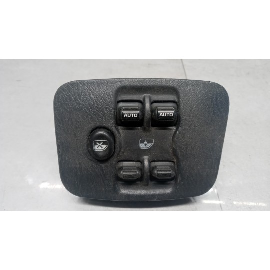 INTERRUTTORI E PULSANTI ALZAVETRI JEEP Cherokee 2001>2005 usato