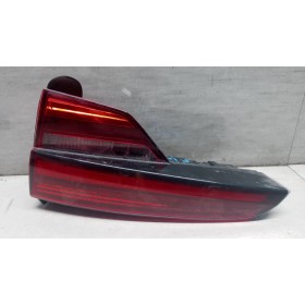 RIGHT REAR LED LIGHT ON...