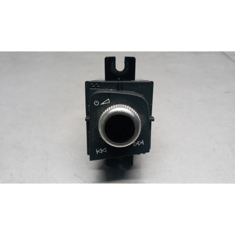 AUDI INTERRUTTORI E PULSANTI ABITACOLO AUDI A4 Rs4 2017>2019 usato